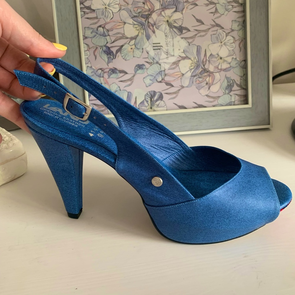 LAND Peep Toe Leather Heels! Size 9/9.5 🐟